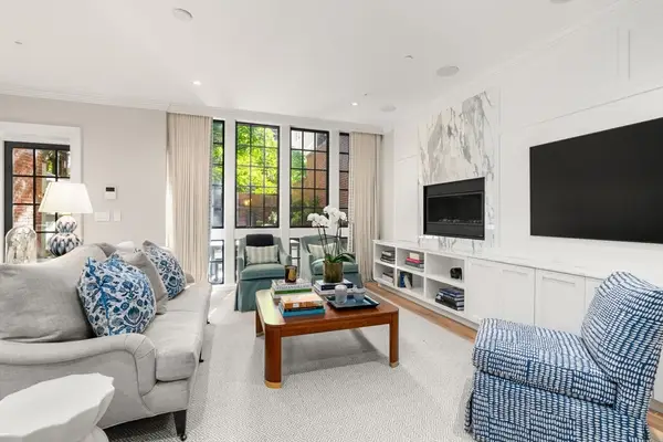 82 Mount Vernon Street #1, Boston, MA 02108