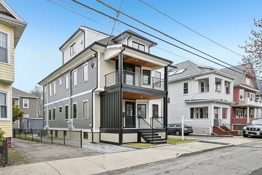 99 Capen St #2, Medford, MA 02155 - #2