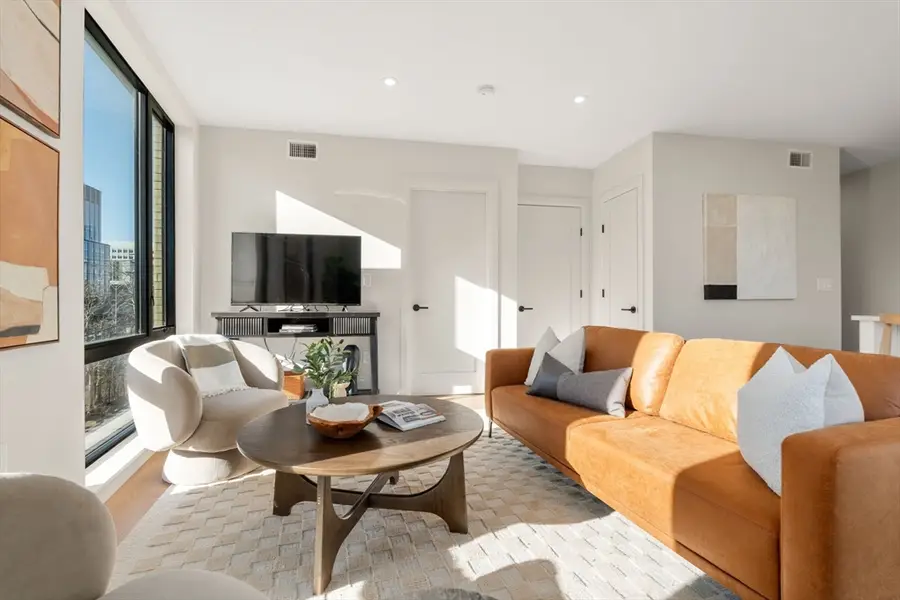 100 Lincoln Street #304, Boston, MA 02135 - #3