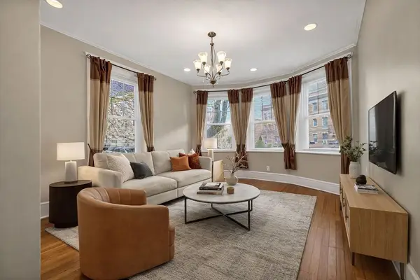 164 Strathmore R #4, Boston, MA 02135