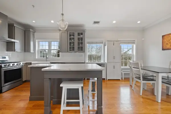 8-10 Ann St #8, Boston, MA 02122