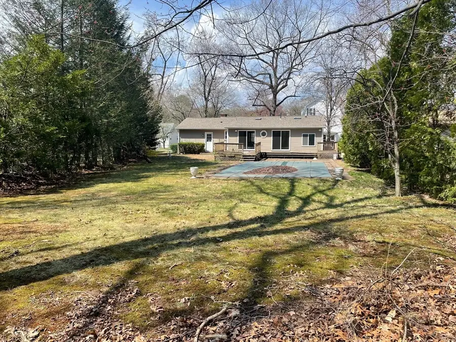 25 Piper Cross Rd, West Springfield, MA 01089 - #3