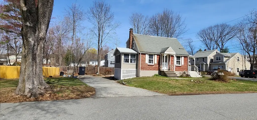 1 Wood End Lane, Reading, MA 01867 - #1