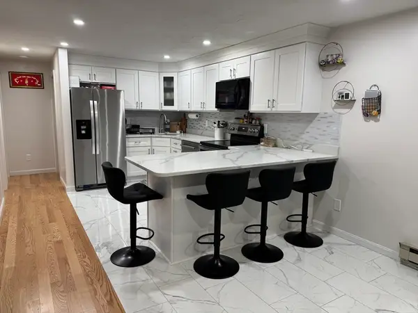 75 Huntoon Memorial Hwy #4-3, Leicester, MA 01524