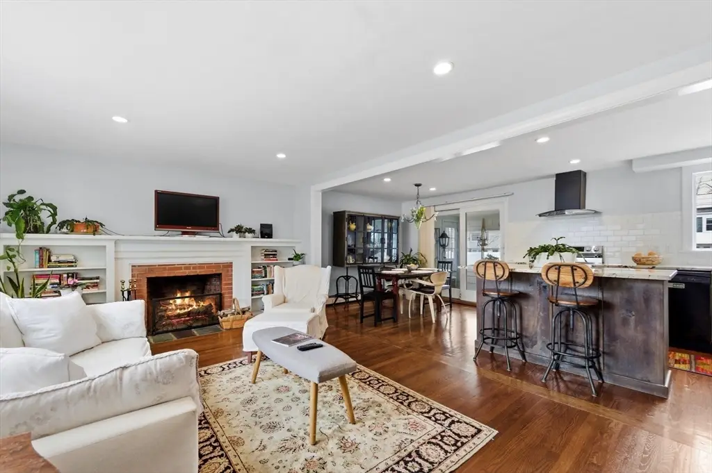 481 Upham St, Melrose, MA 02176 - #1