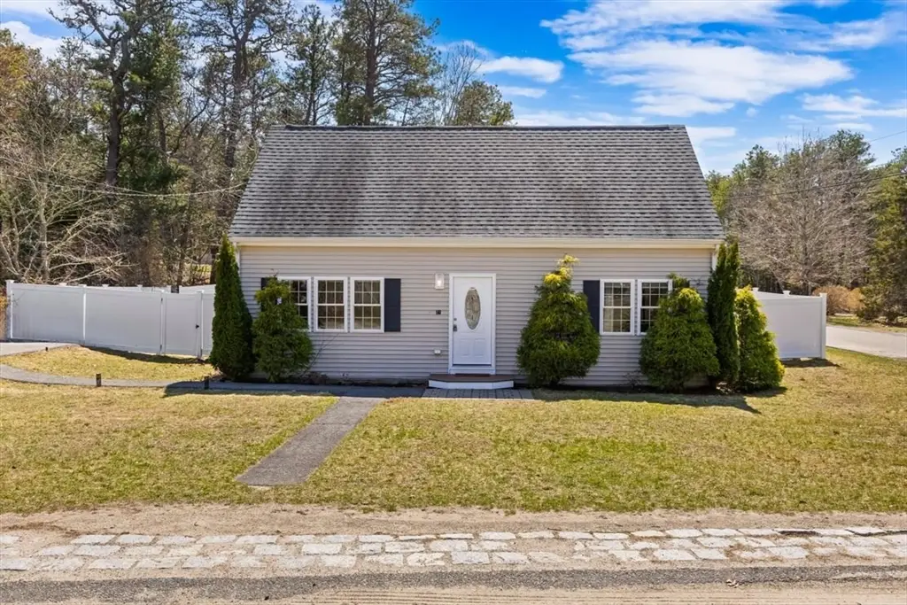 21 King Ave, Plymouth, MA 02360 - #1