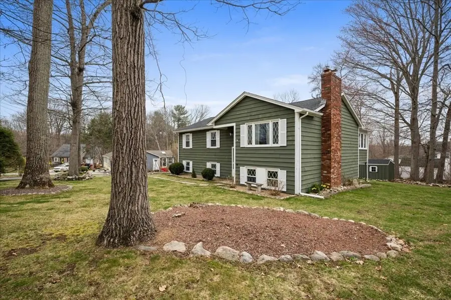 20 Jaybee Ave, Dudley, MA 01571 - #2