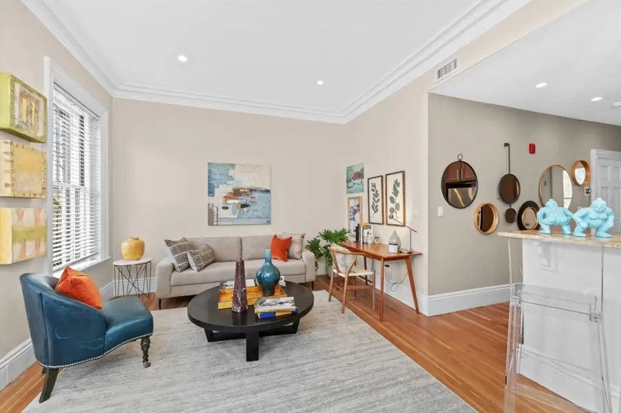 75 Montgomery St #3, Boston, MA 02116 - #2