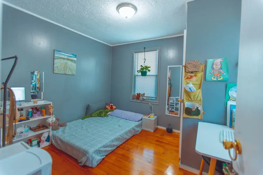 140 Pinehurst Ave, Swansea, MA 02777 - #3