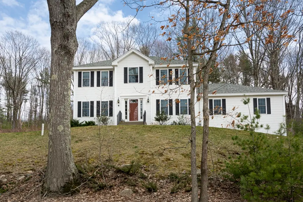 4 Brintnal Dr, Rutland, MA 01543 - #1
