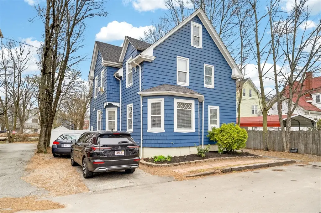 5 Foster St, Attleboro, MA 02703 - #1