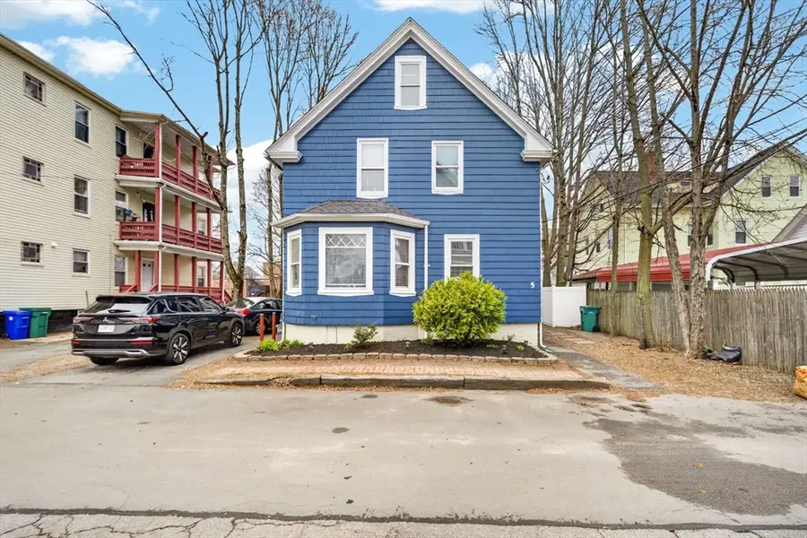 5 Foster St, Attleboro, MA 02703 - #2