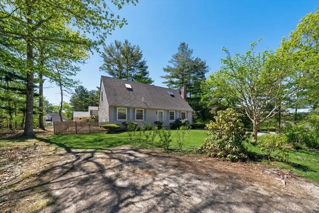 47 Cherry Tree Rd, Cotuit, MA 02635 - #1