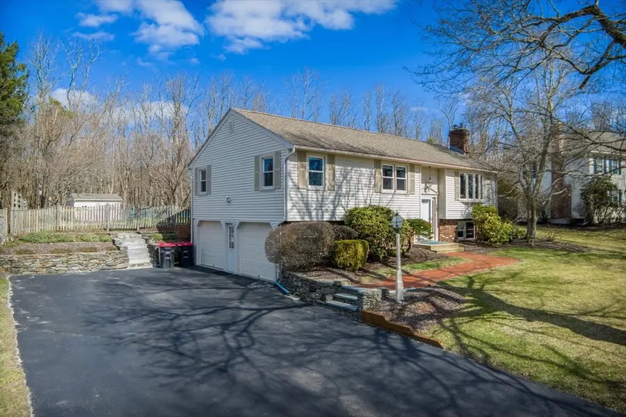 15 Skyline, Rutland, MA 01543 - #2