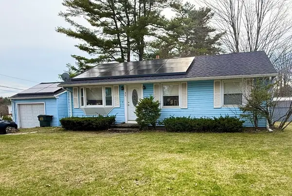 35 New Boston Rd, Sturbridge, MA 01566