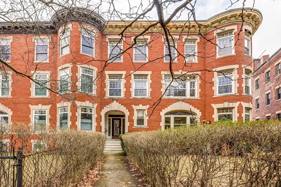 9 Clinton Path #1, Brookline, MA 02445 - #2