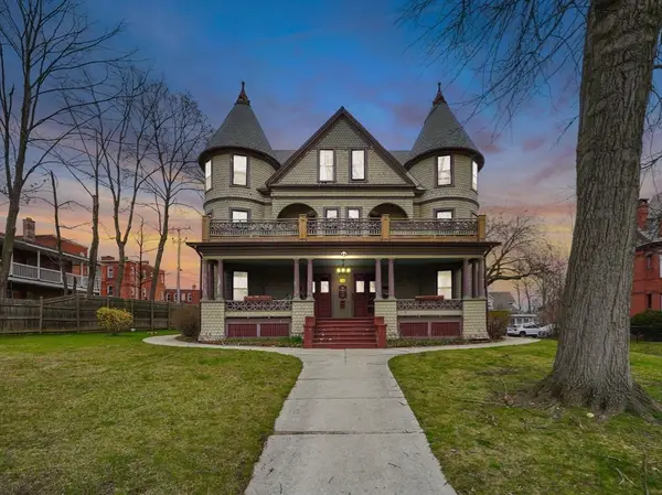 1137 Dwight St #C, Holyoke, MA 01040