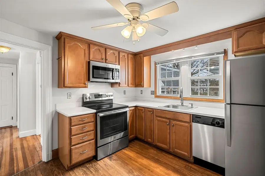 57 Beech St, Braintree, MA 02184 - #3