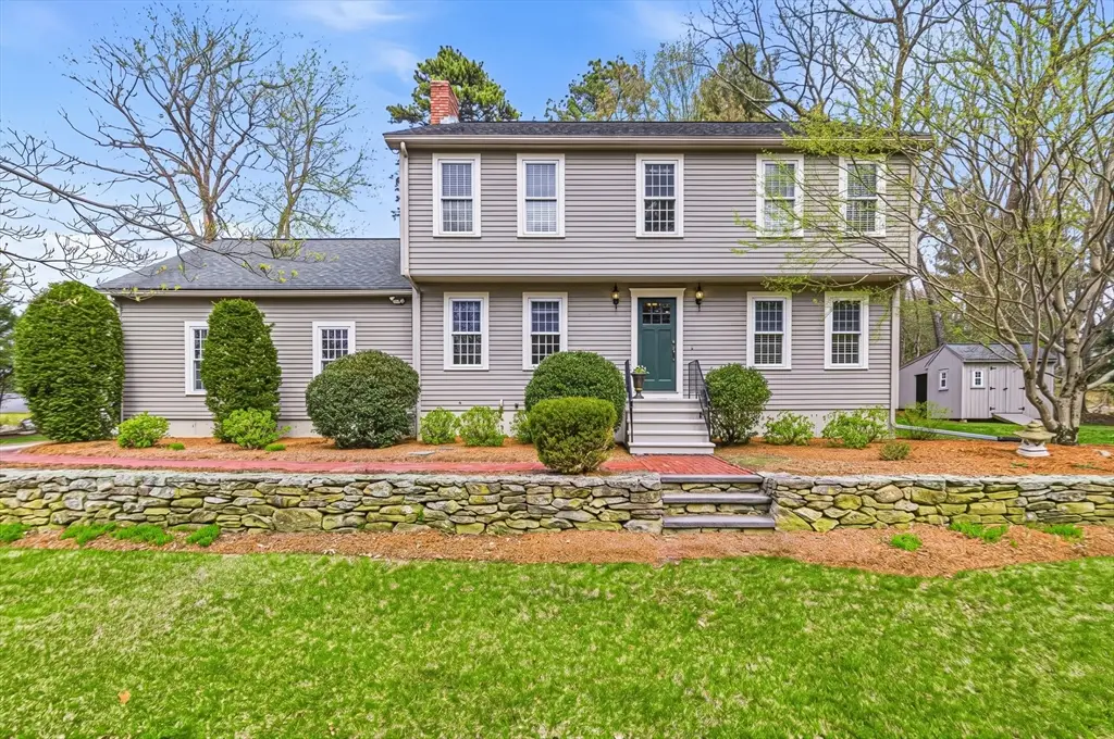 26 Longfellow Dr, Franklin, MA 02038 - #1