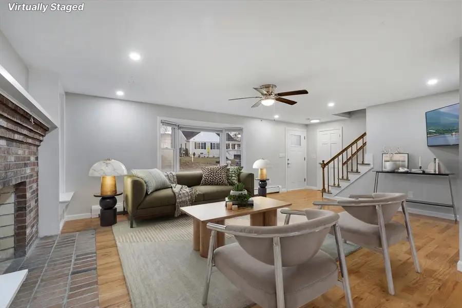 3 Muriel Ln, Falmouth, MA 02536 - #2