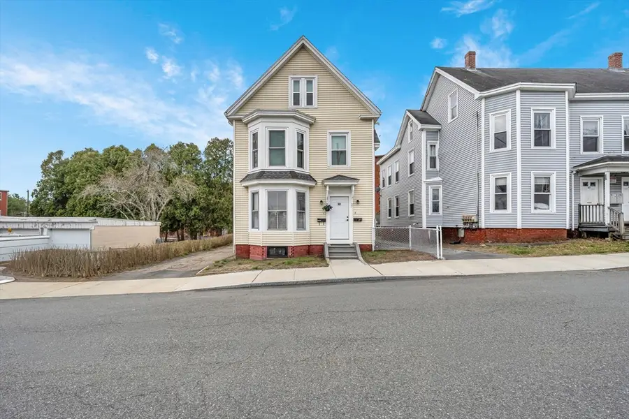 60 Beach St, Haverhill, MA 01832 - #2