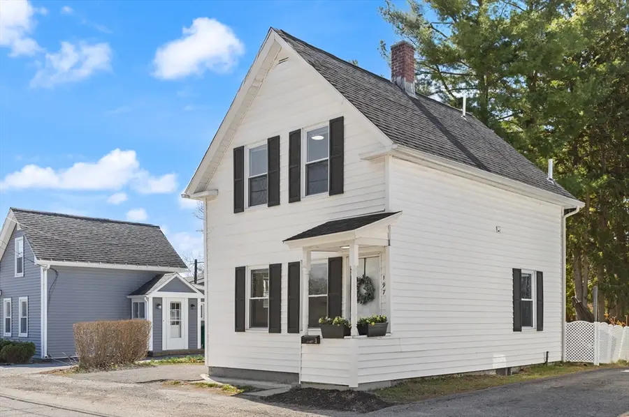 197 Woodlawn St., Clinton, MA 01510 - #2