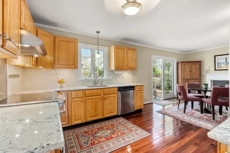 26 Buena Vista Road, Wellesley, MA 02482 - #2