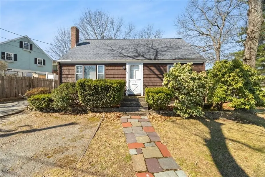 7 Cedar Cir, Randolph, MA 02368 - #2