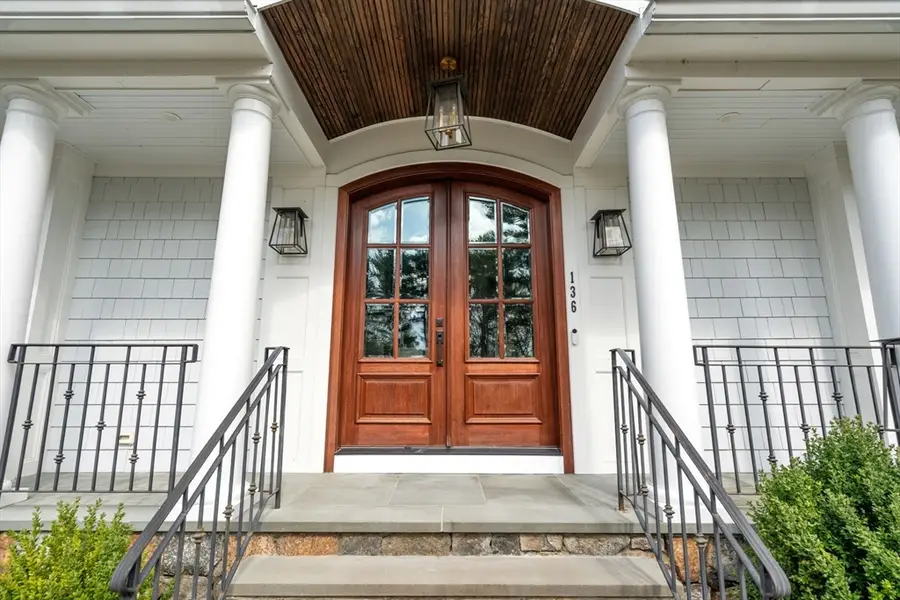 136 Beaumont Ave, Newton, MA 02460 - #3