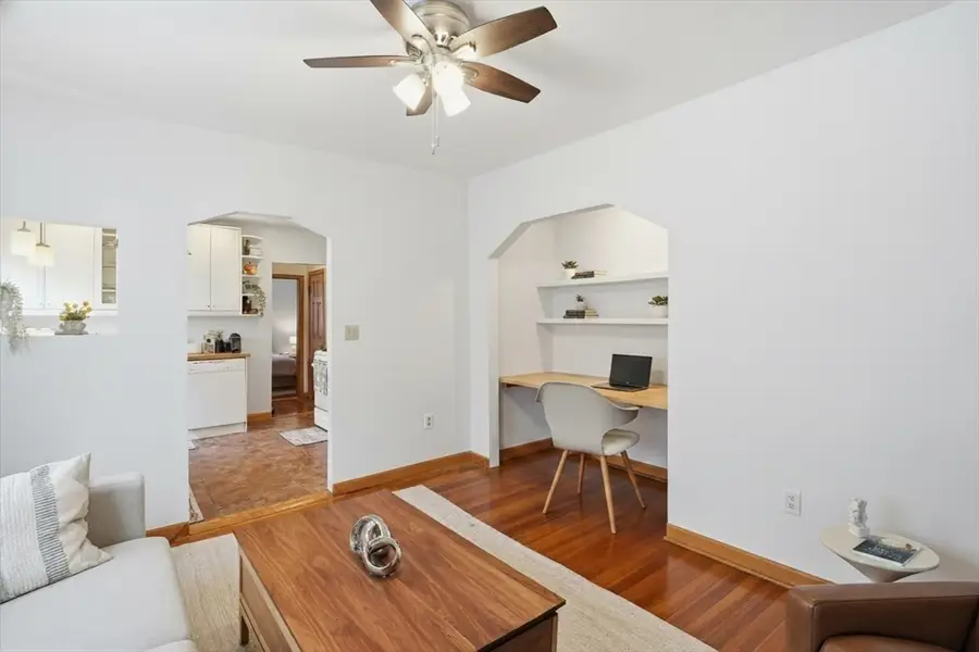 5 Brewer St #3, Cambridge, MA 02138 - #3