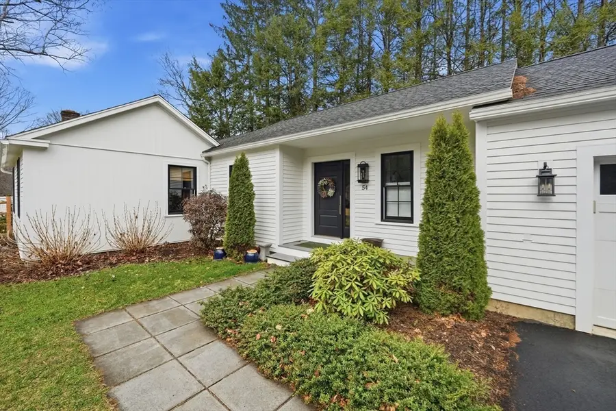 54 Huntington Rd, Hadley, MA 01035 - #3