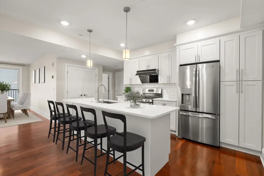 18 Johnson Ave #3, Quincy, MA 02169 - #2