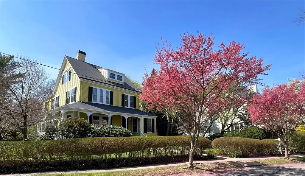 6 Mercer Circle, Cambridge, MA 02138 - #1