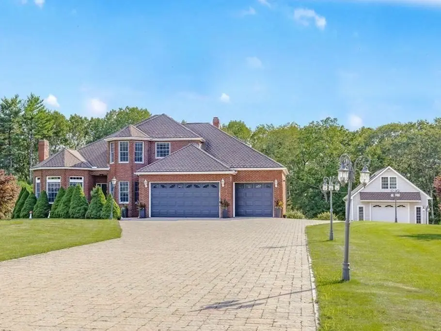 114 Upper Gore Rd, Webster, MA 01570 - #1