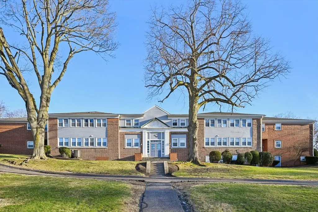 210 Washington St #10, Peabody, MA 01960 - #1