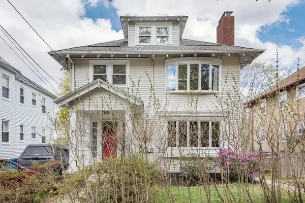 34 Harvard St #1, Arlington, MA 02476