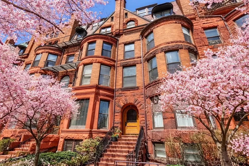 19 Bay State Road #4, Boston, MA 02215 - #1