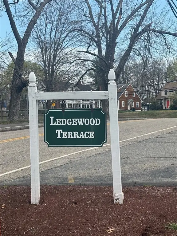 17 Sinai Circle #D-9, Chelmsford, MA 01824 - #1