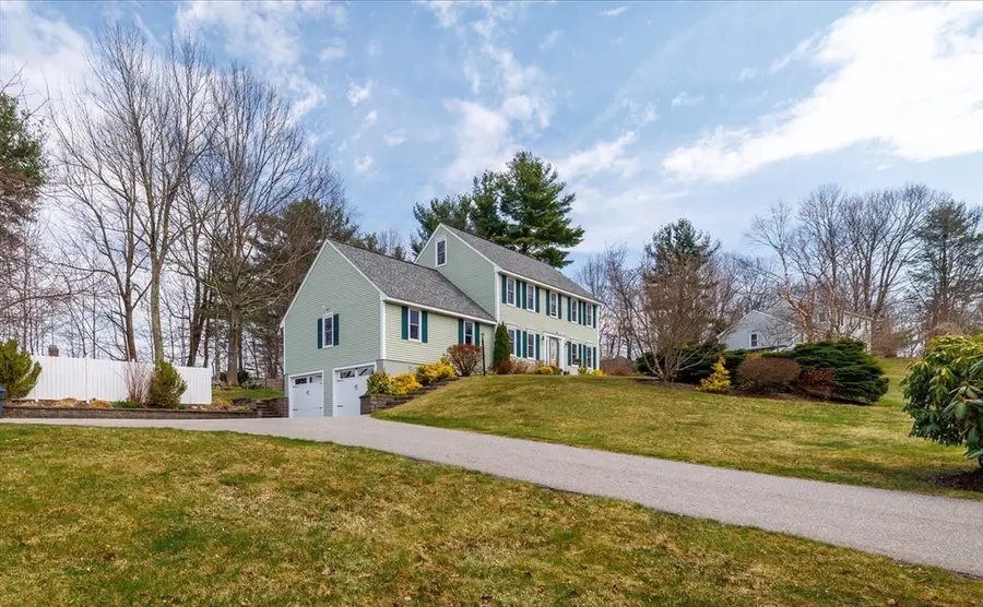 18 Prouty Ln, Rutland, MA 01543 - #2