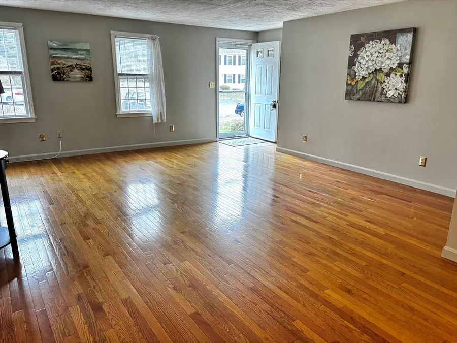 25 Reservoir Rd #C12, Pembroke, MA 02359 - #3