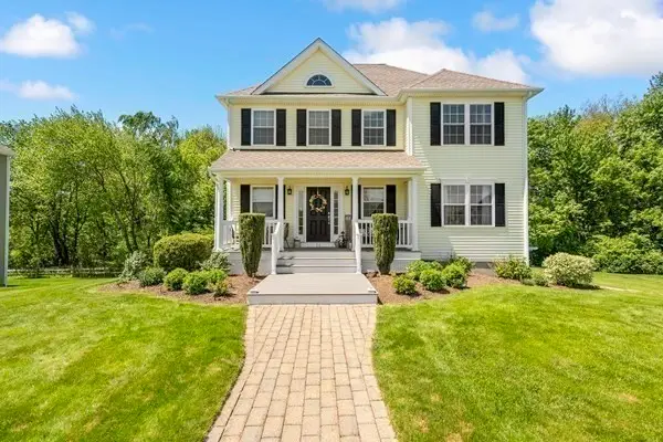 14 Evelyn Way, Seekonk, MA 02771 - #2