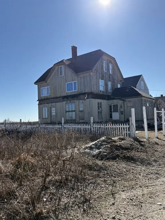 60 N St, Hull, MA 02045 - #3