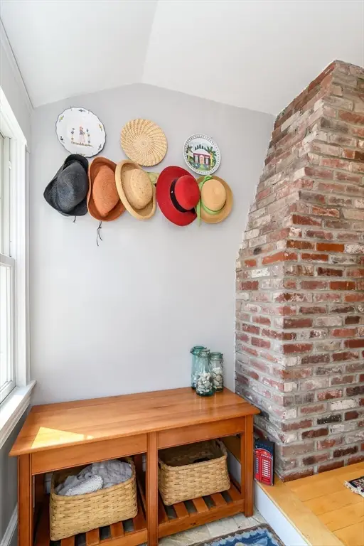 42 Jackson Rd, Wellesley, MA 02481 - #2