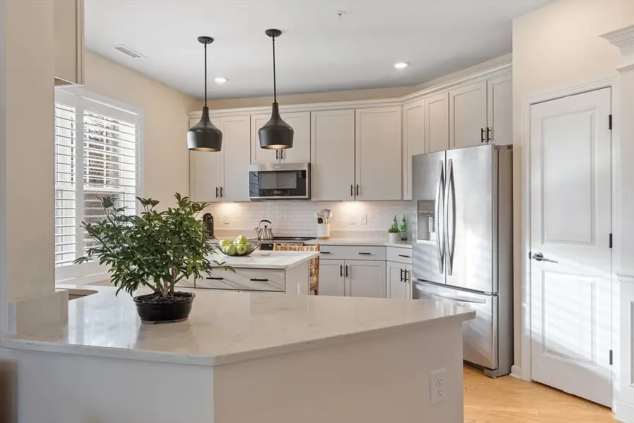 2 Francis Drive #101, Andover, MA 01810 - #2