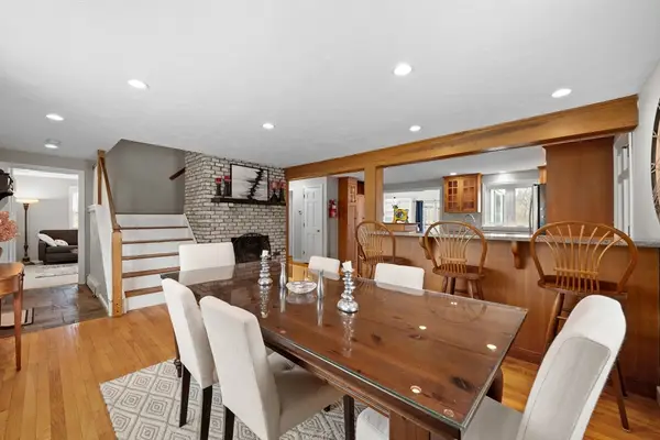 11 Lackey St, Westborough, MA 01581