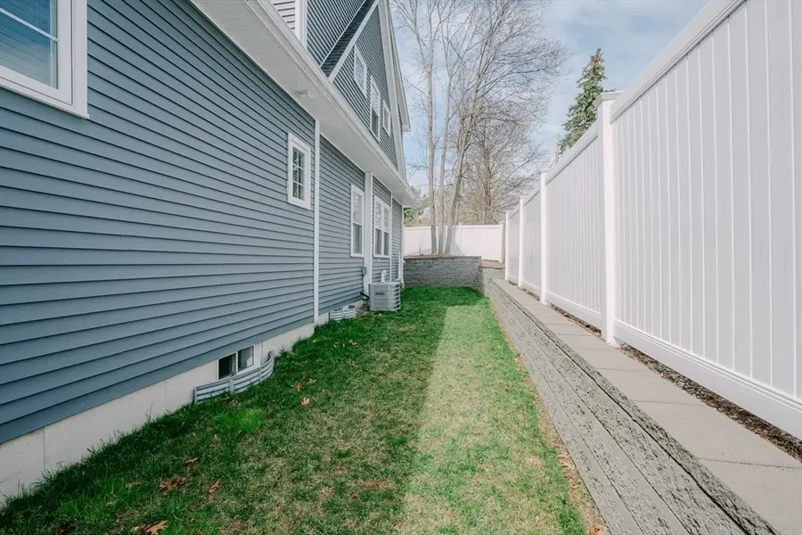 16 Nina Ct #8, Dedham, MA 02026 - #2