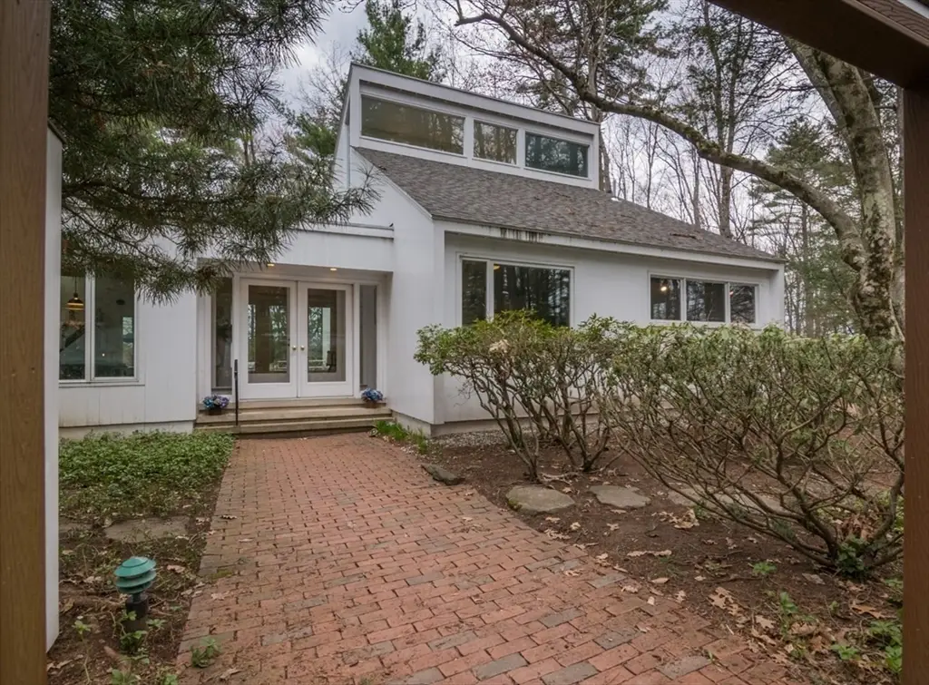 43 Morgan Cir, Amherst, MA 01002 - #1