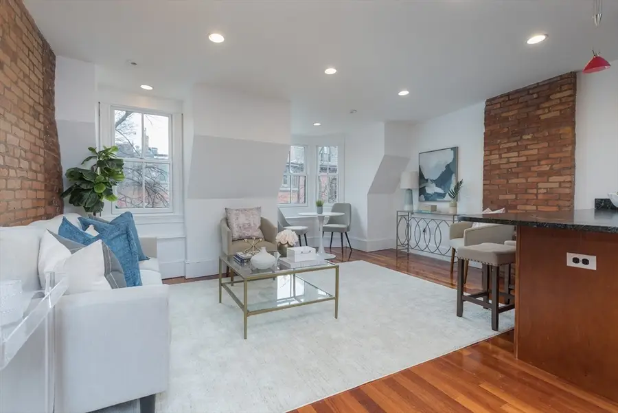 18 Dwight #3, Boston, MA 02118 - #3