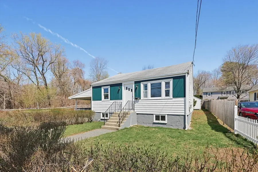 47 Willow St, Woburn, MA 01801 - #3