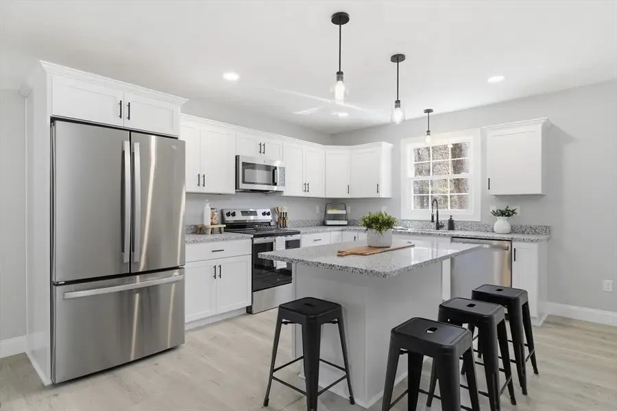 11 Dean Street, Taunton, MA 02780 - #2